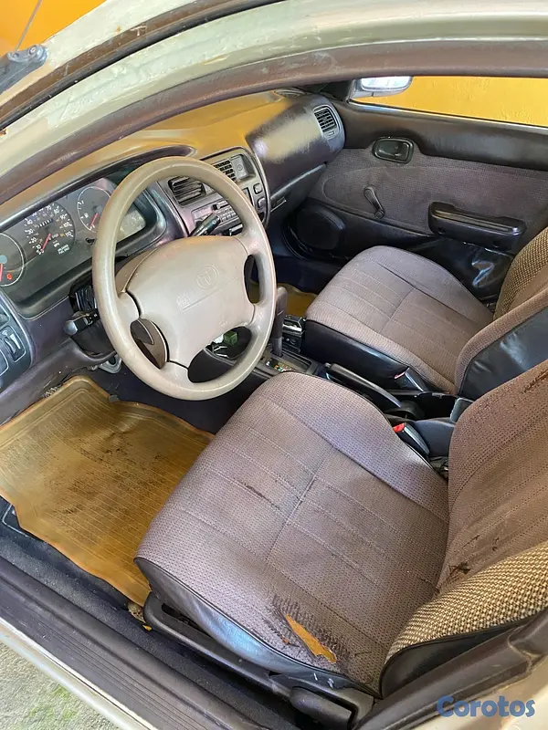 carros - Toyota corolla 1993 en buenas condiciones 4