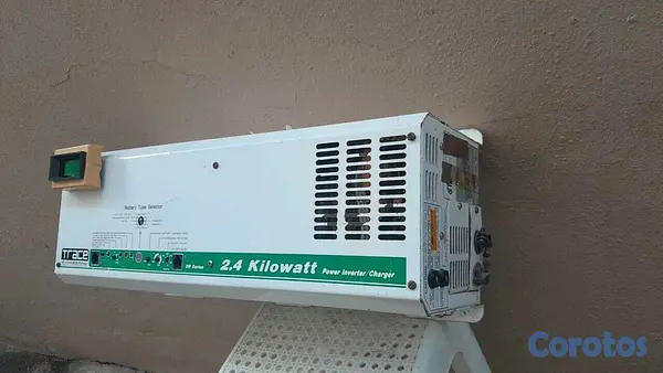 plantas e inversores - Inversor 2,400 Watts Continuous 2