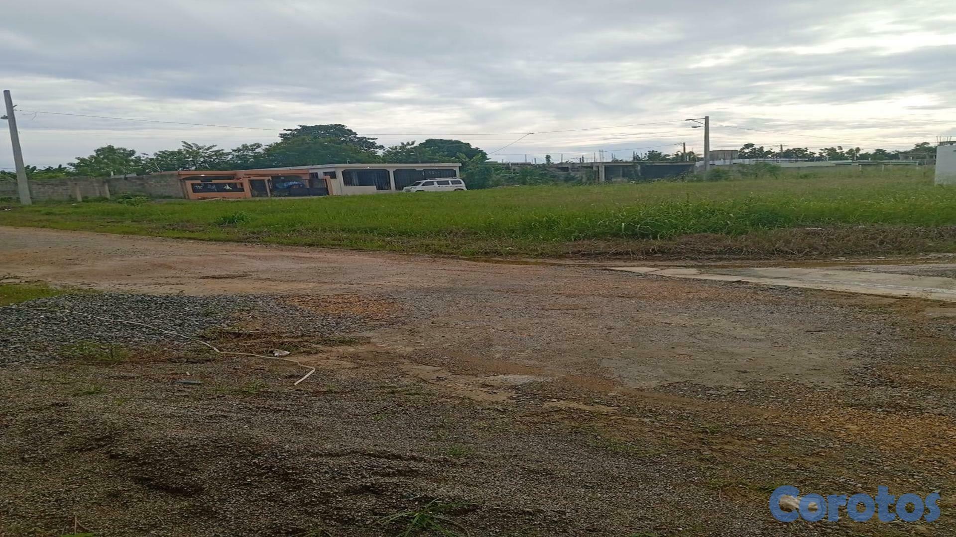 solares y terrenos - Terreno en venta - Villa Mella 10