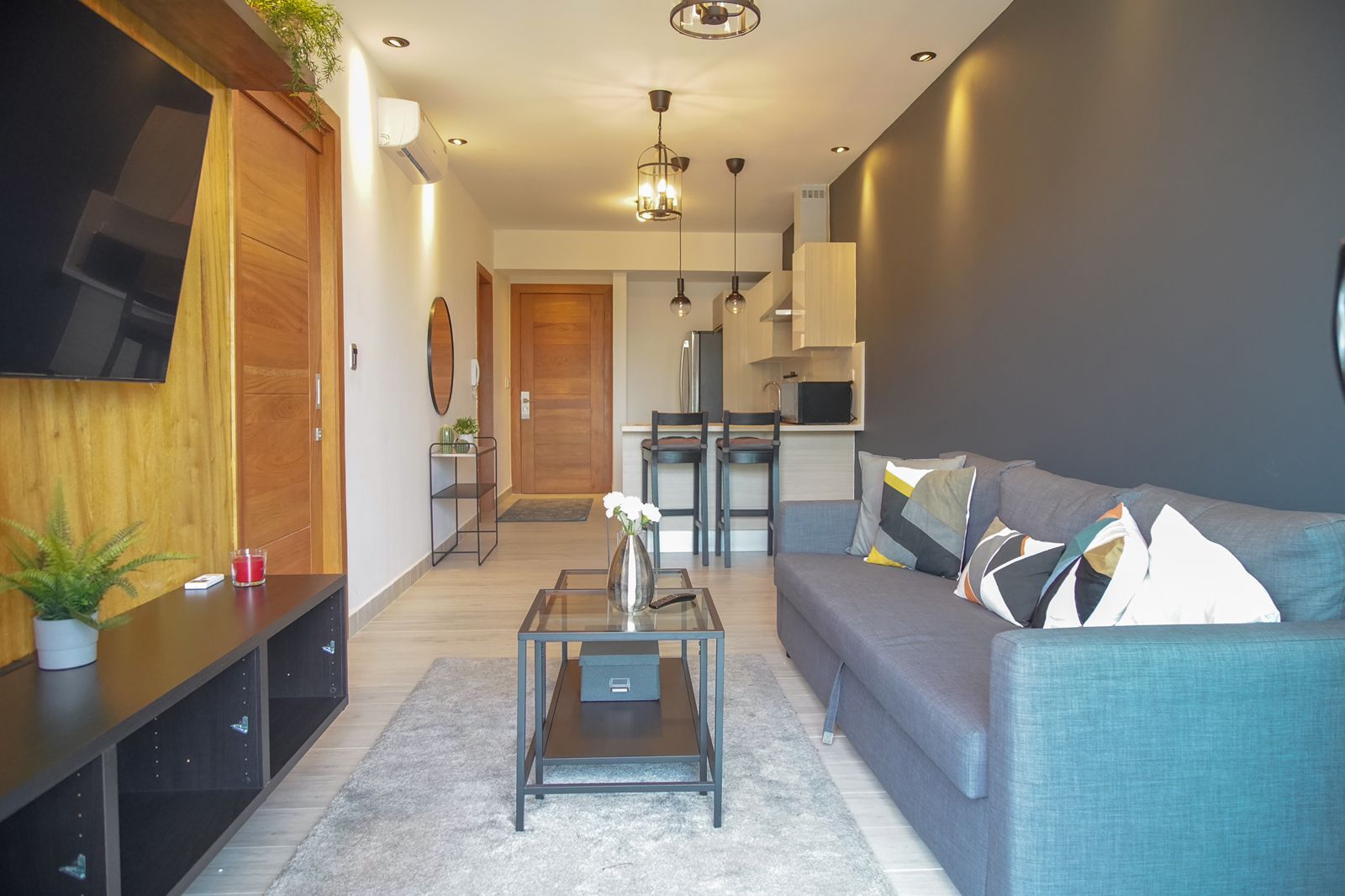 apartamentos - Apartamento de 1 Hab en La julia en torre de lujo 0