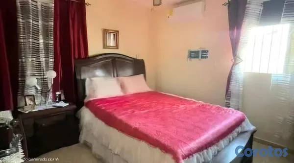 casas - Venta de Casa en Av Cayetano Germosén  9