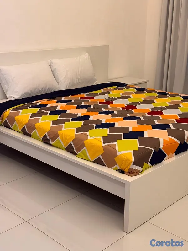 muebles y colchones - Cama king size con colchón incluido  3