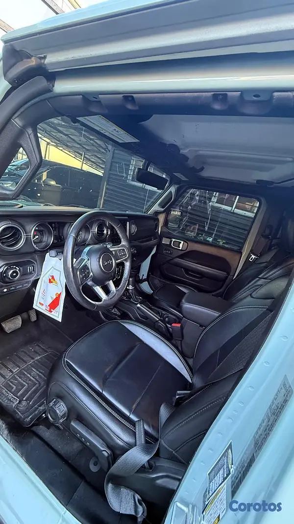 jeepetas y camionetas - Jeep Wrangler Sahara 4xE 4WD 2023 3
