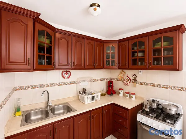 apartamentos - SE VENDE Residencia Multifamiliar 4 Niveles con Pi 4