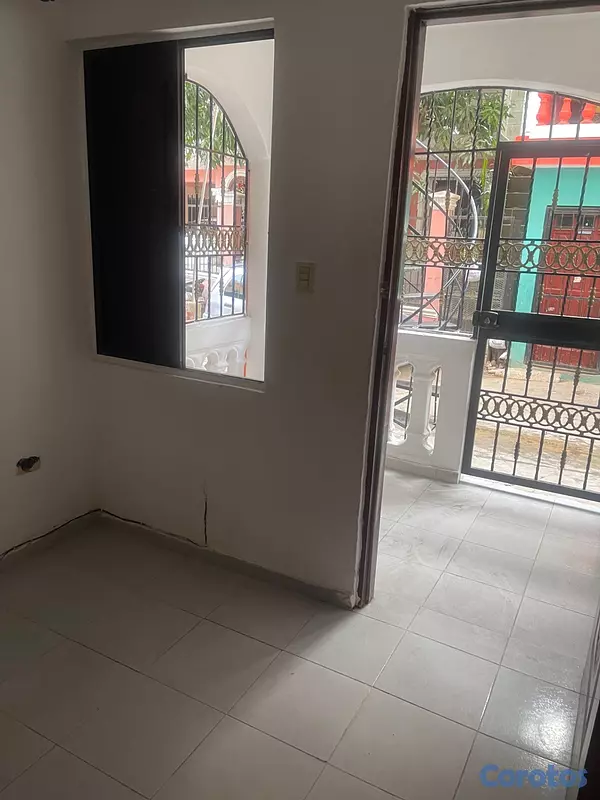 casas - Alquilo casa en el sector Engombe en un primer pis 3