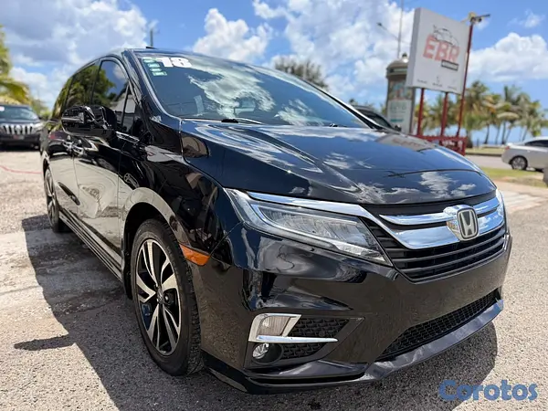 jeepetas y camionetas - Honda Odyssey Elite 2018 2