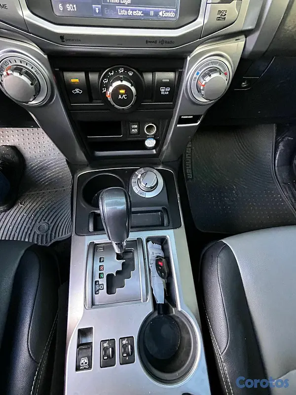 jeepetas y camionetas - Toyota 4Runner SR5 Premium 2018  8