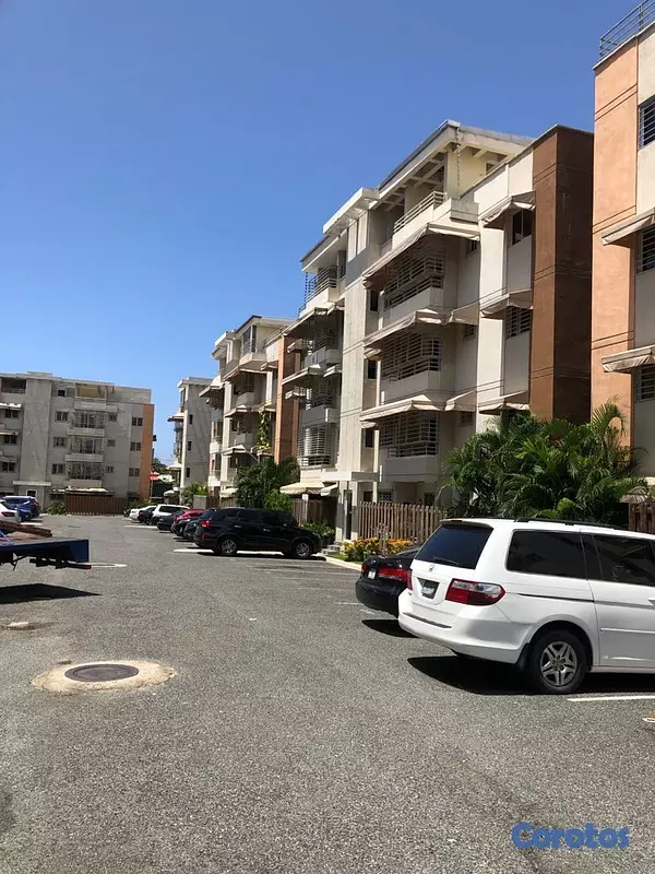 apartamentos - Apartamento con Terraza Cerca Plaza la Cuadra  6