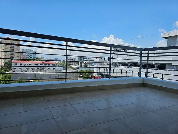 apartamentos - Se vende y se alquila  apartamento en el Naco 
 5
