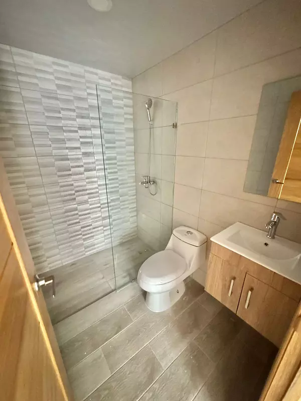 apartamentos - Vendo apartamento nuevo en Los Prados  3