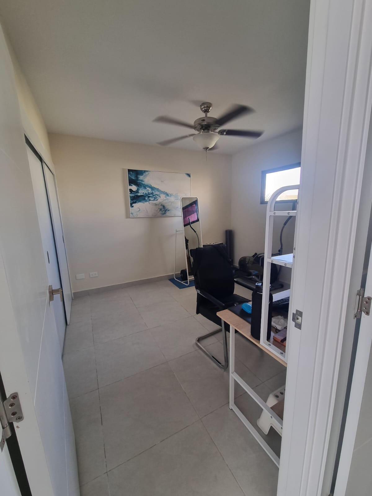 casas vacacionales y villas - Vendo Villa punta cana amueblada tres hab patio pr 4