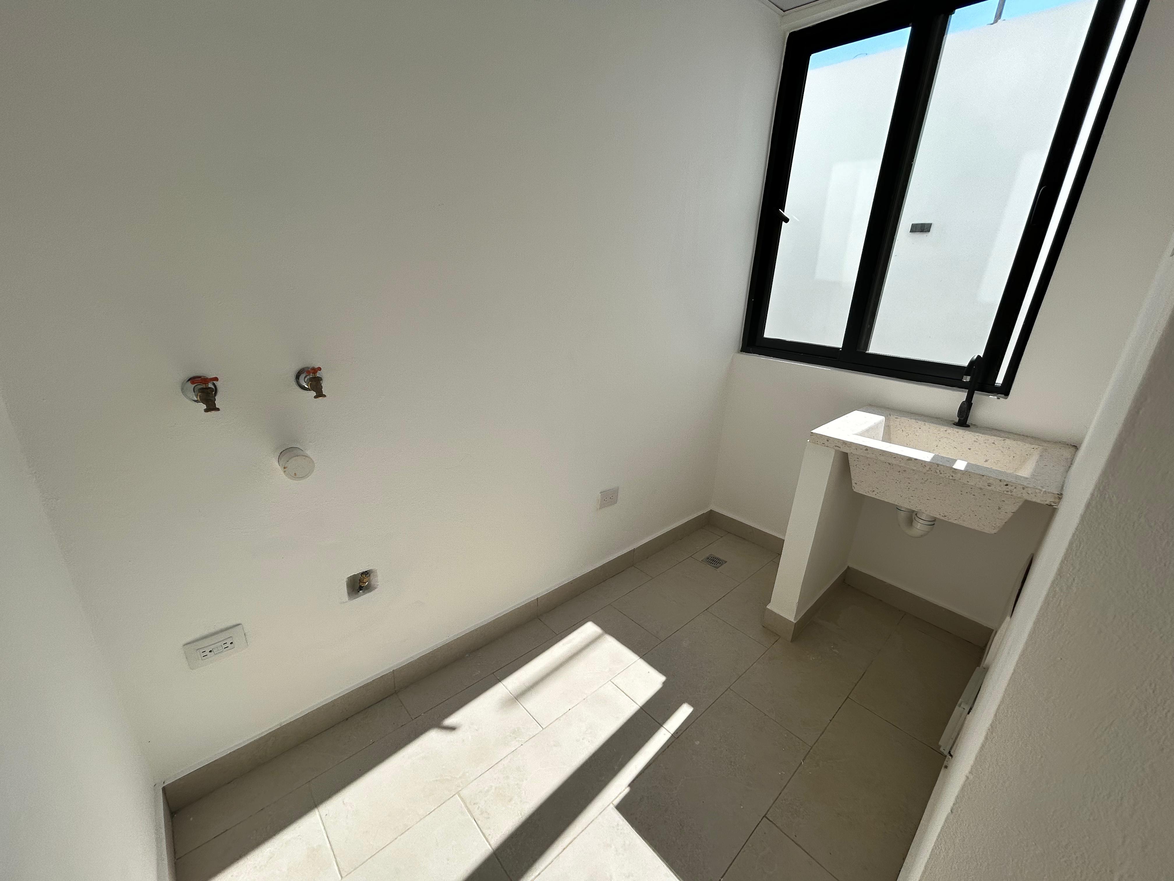 apartamentos - Apartamento 1er Nivel en Residencial Don Simon  2