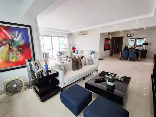 apartamentos - Vendo apartamento en Naco 2