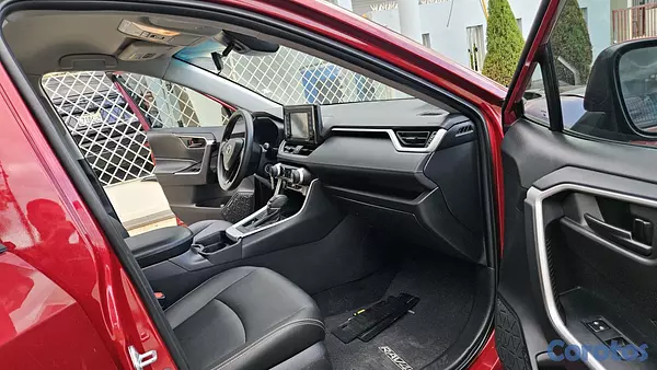 jeepetas y camionetas - Toyota rav4 2021 6
