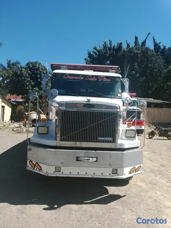 camiones y vehiculos pesados - Autocar  5
