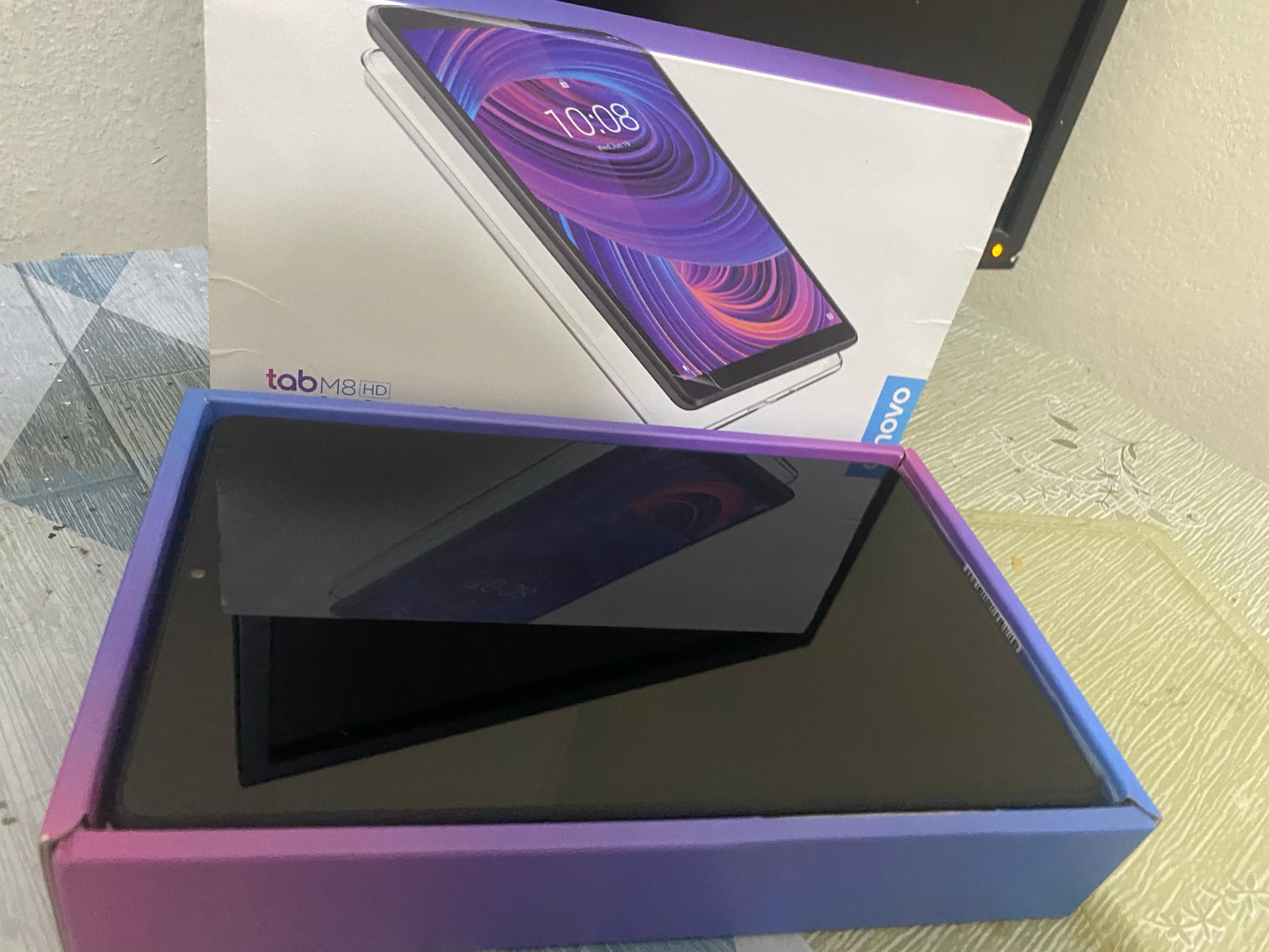 celulares y tabletas - SE VENDE TABLET LENOVO NUEVA - NEGOCIABLE 3