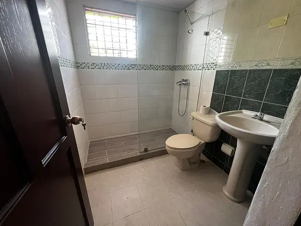 apartamentos - Apartamento clásico en Corales del Sur (Segundo piso)  10
