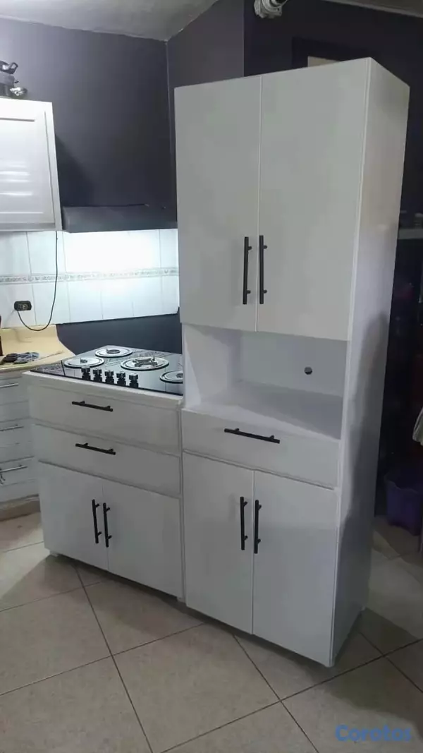 cocina - Estufa empostrada con base tipo depensa o gabinete incluido.   13