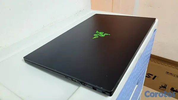 computadoras y laptops - Razer blade 15 Pulg Core i7 8va Ram 16gb ddr4 Disco 1TB SSD nVidea Gtx 1060 6gb  3