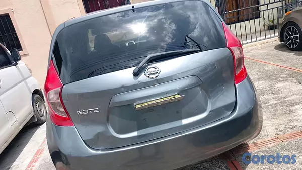 carros - Nissan Note, tiene su matrícula  5