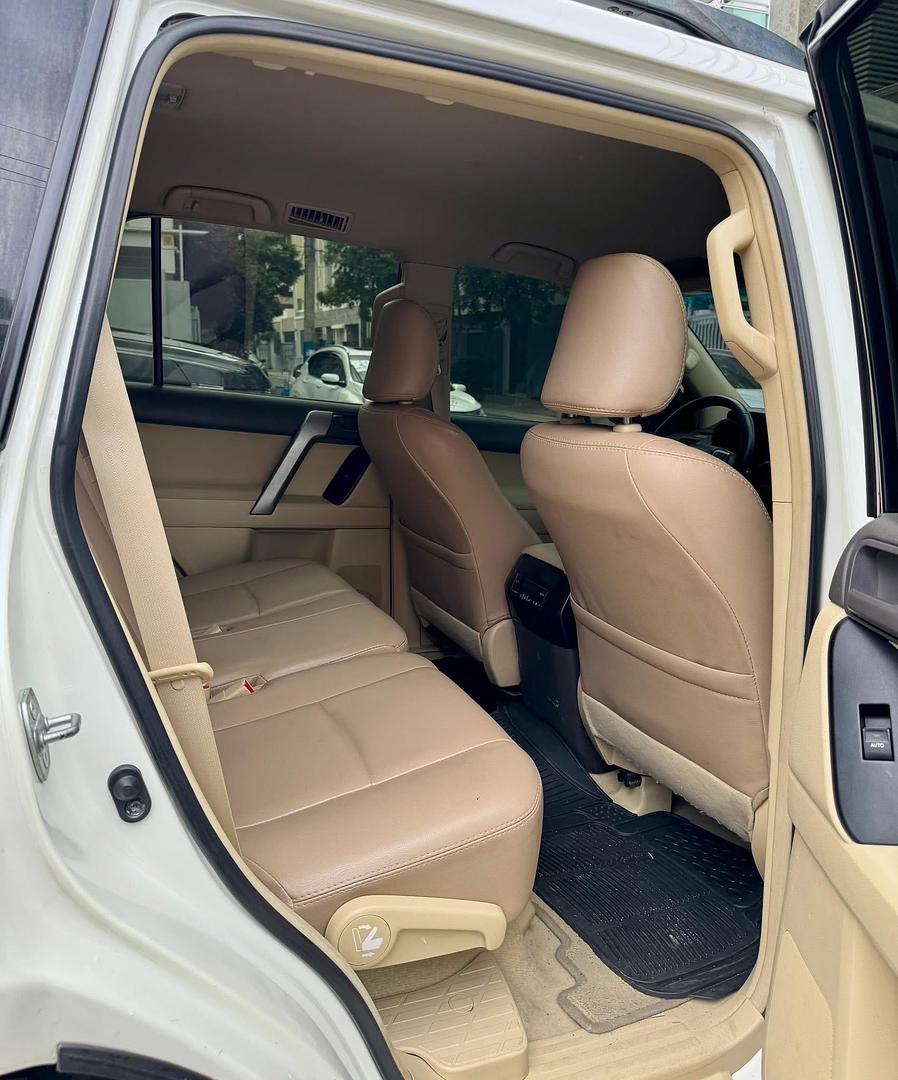 jeepetas y camionetas - Toyota Land Cruiser Prado TXL 2014 8