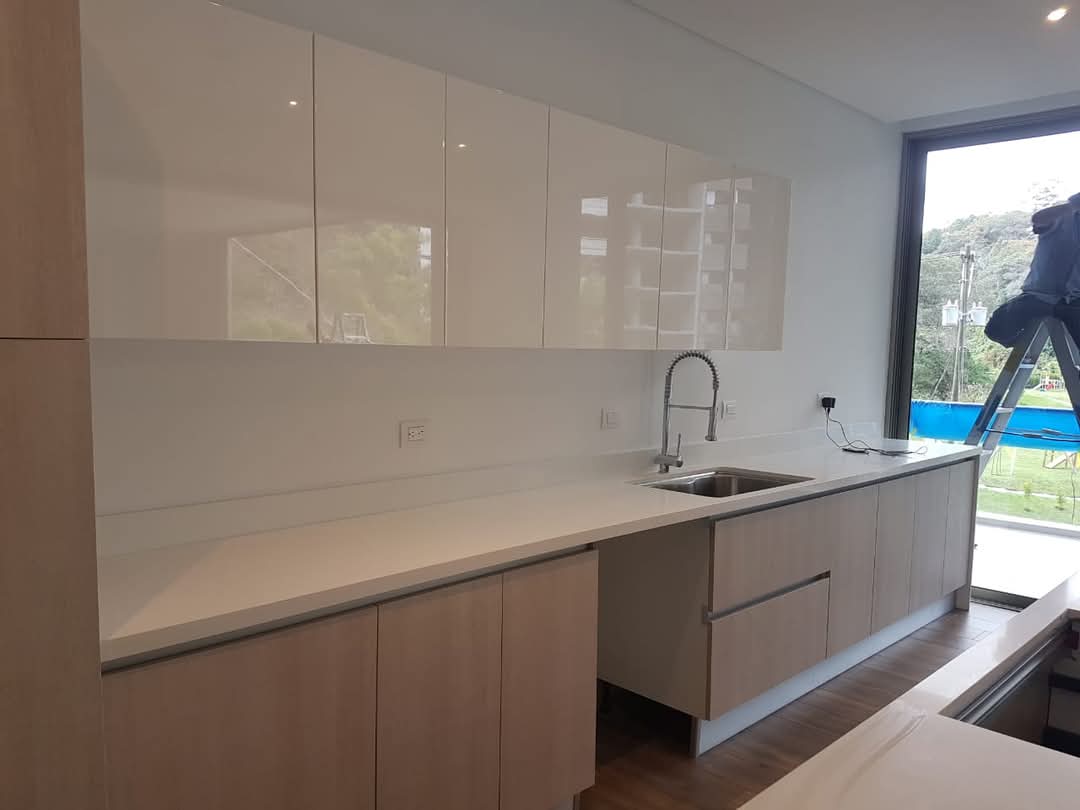 muebles y colchones - Cocina minimalista con estilo moderno ✨  2