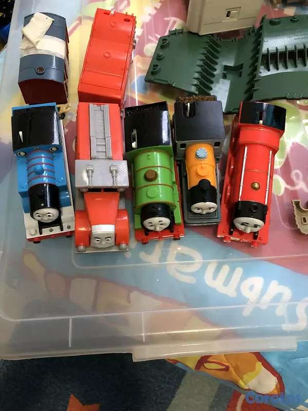 juguetes - Pista de Tren de Thomas and Friends Trackmaster completo mas de 125pcs
Funcionan 5