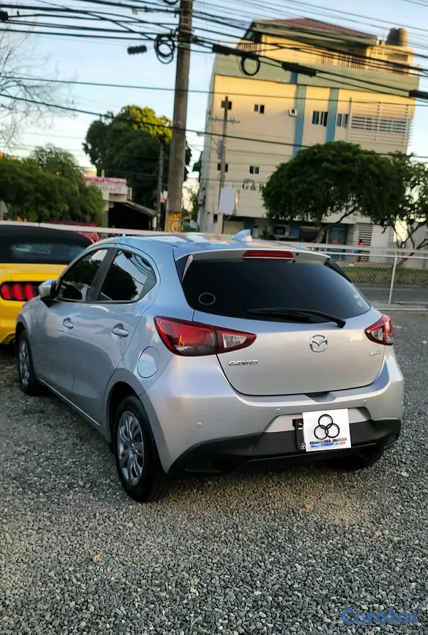 carros - MAZDA DEMIO  2019 9
