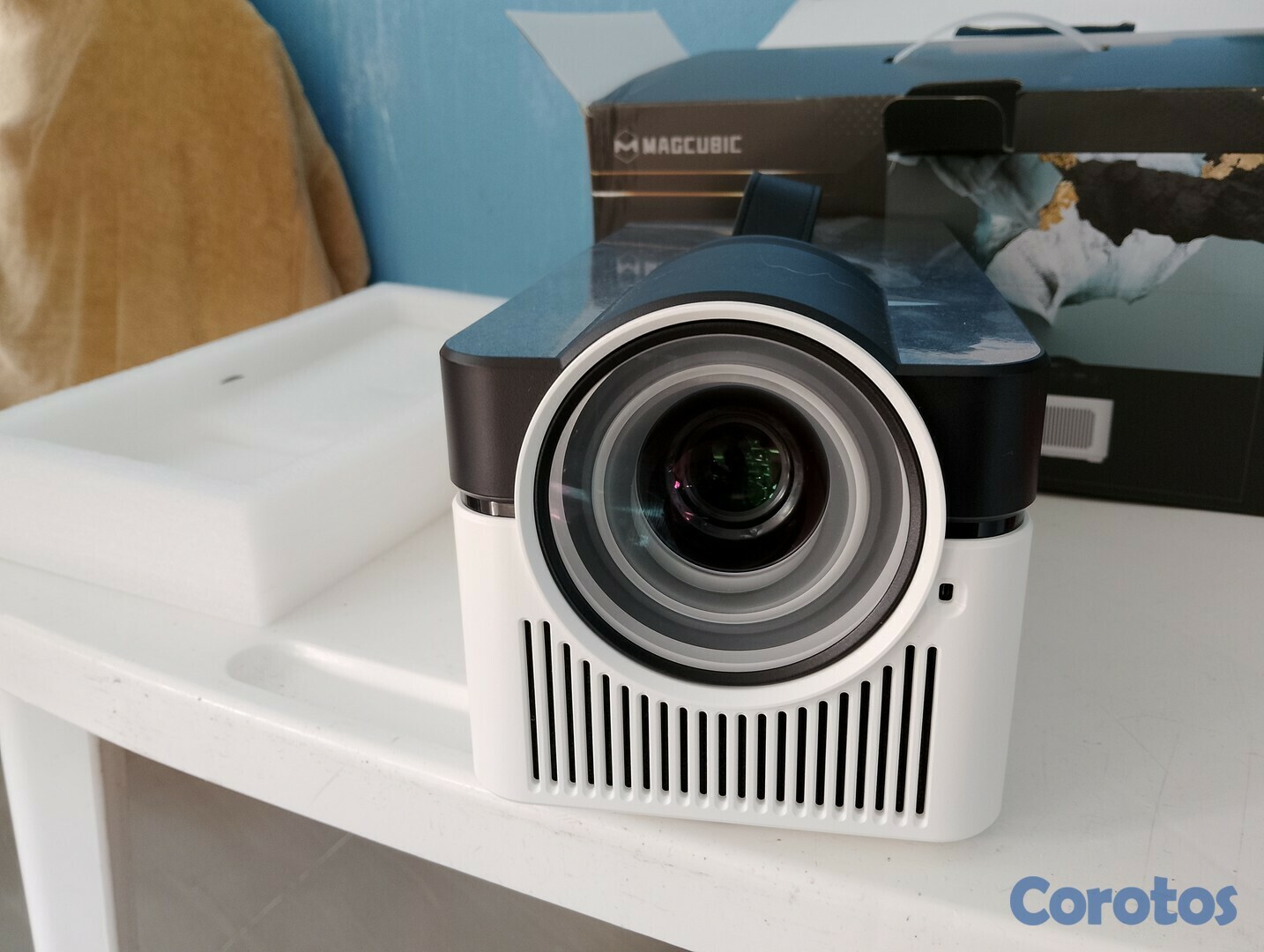 celulares y tabletas - Proyector Magcubic HY450 6