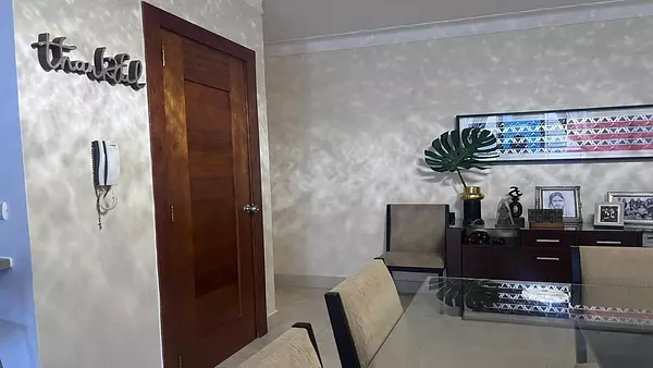 apartamentos - Apartamento en venta en Quintas de Pontezuela, 188 m², 3 hab. 10