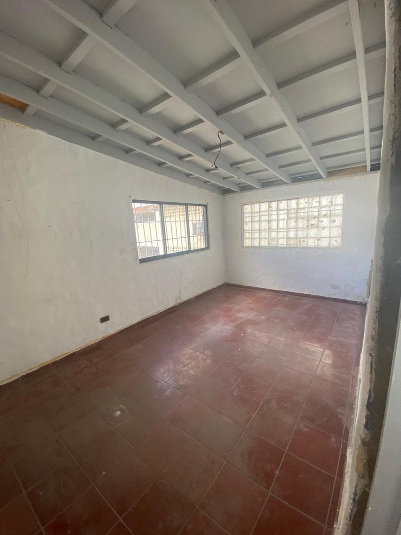 apartamentos - Alquilo Cómodo Y Amplio Local Comercial En Ensanche Naco 
Código: PD215
 0