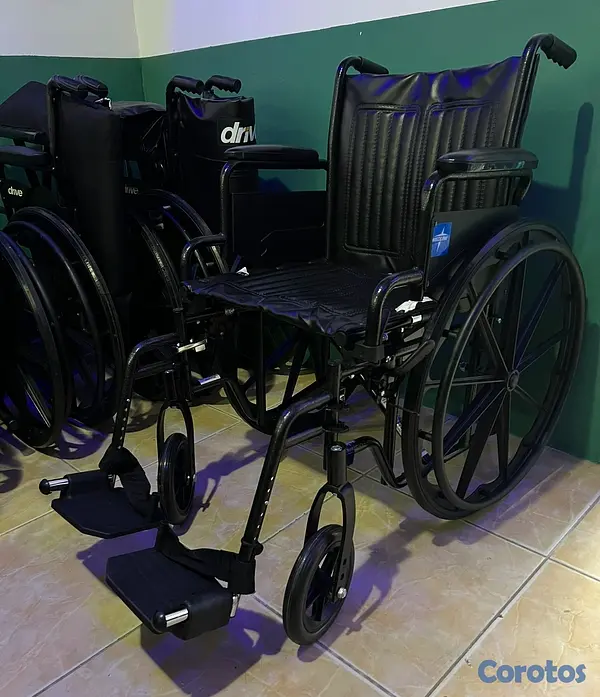 Salud y Equipamiento Médico - Sillas de rueda  10