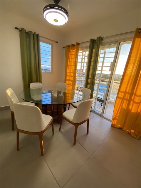 apartamentos - Venta de apartamento 4ta con terraza en la autopista de san Isidro de 171mts 2
