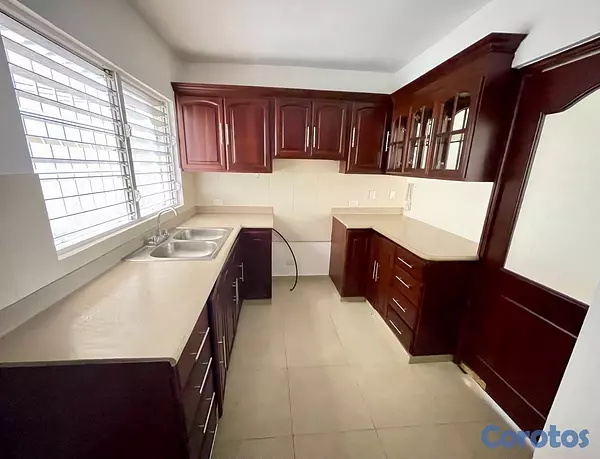 apartamentos - Apartamento en 1er nivel, próximo a la Av. Máximo Gómez, Gascue. 6