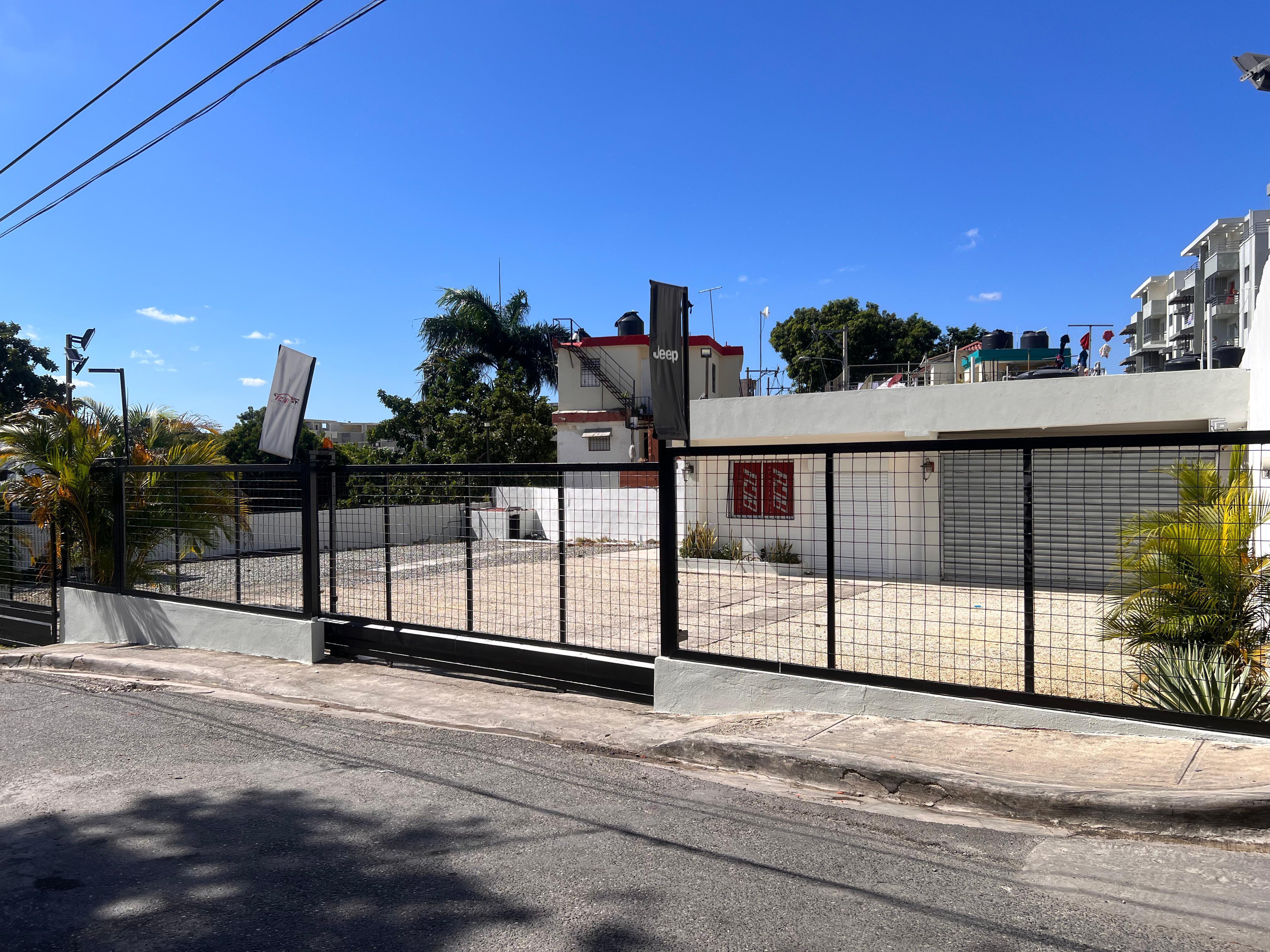 oficinas y locales comerciales - Venta de Local  0