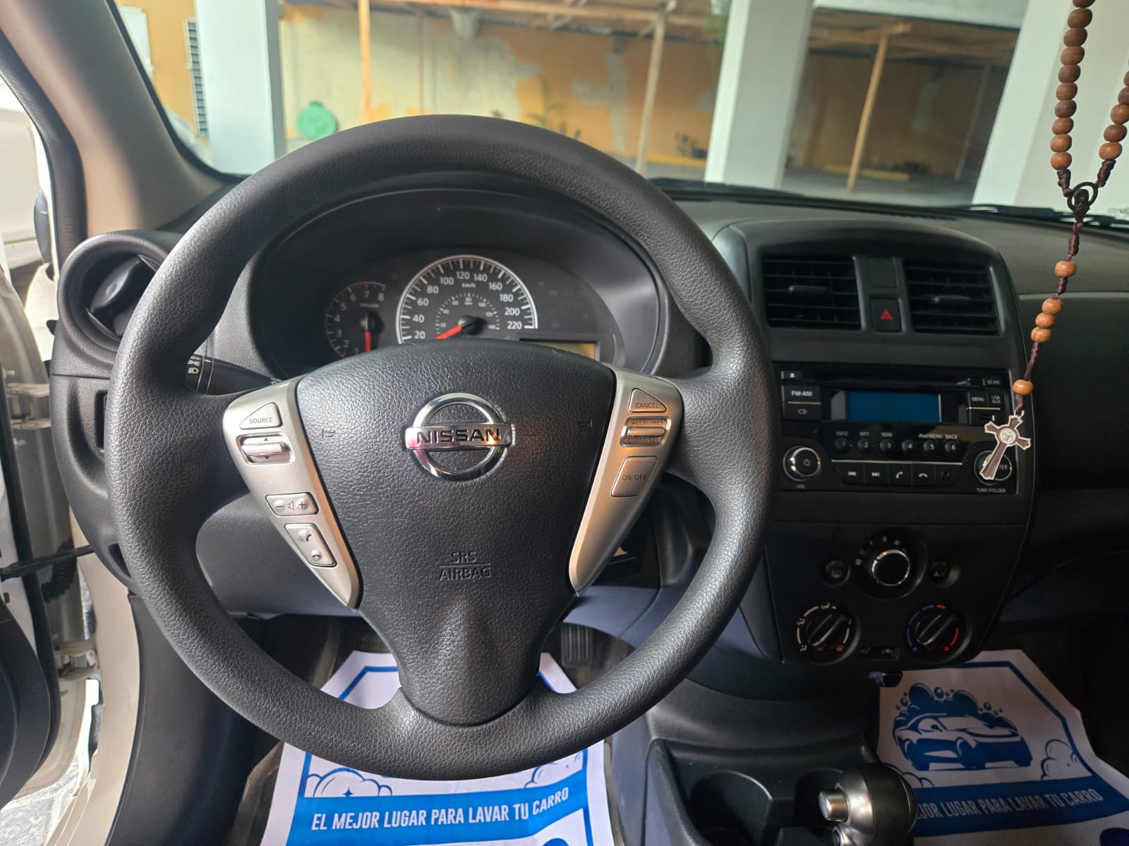 carros - Nissan versa 2017 1