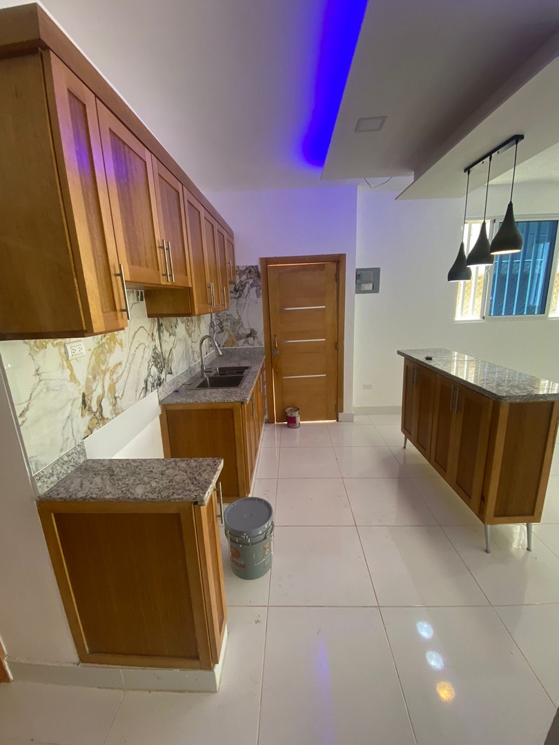 casas - CASA EN VENTA EN SANTIAGO DE LOS CABALLEROS PRÓXIMO A LA BARRANQUITA   6