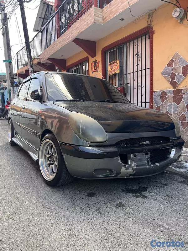 carros - Daihatsu Modelo: M100LS-GPNE  6