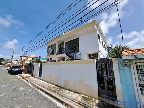casas - Oportunidad única: Casa de 3 habitaciones + 2 apartamentos en nivel 2 2