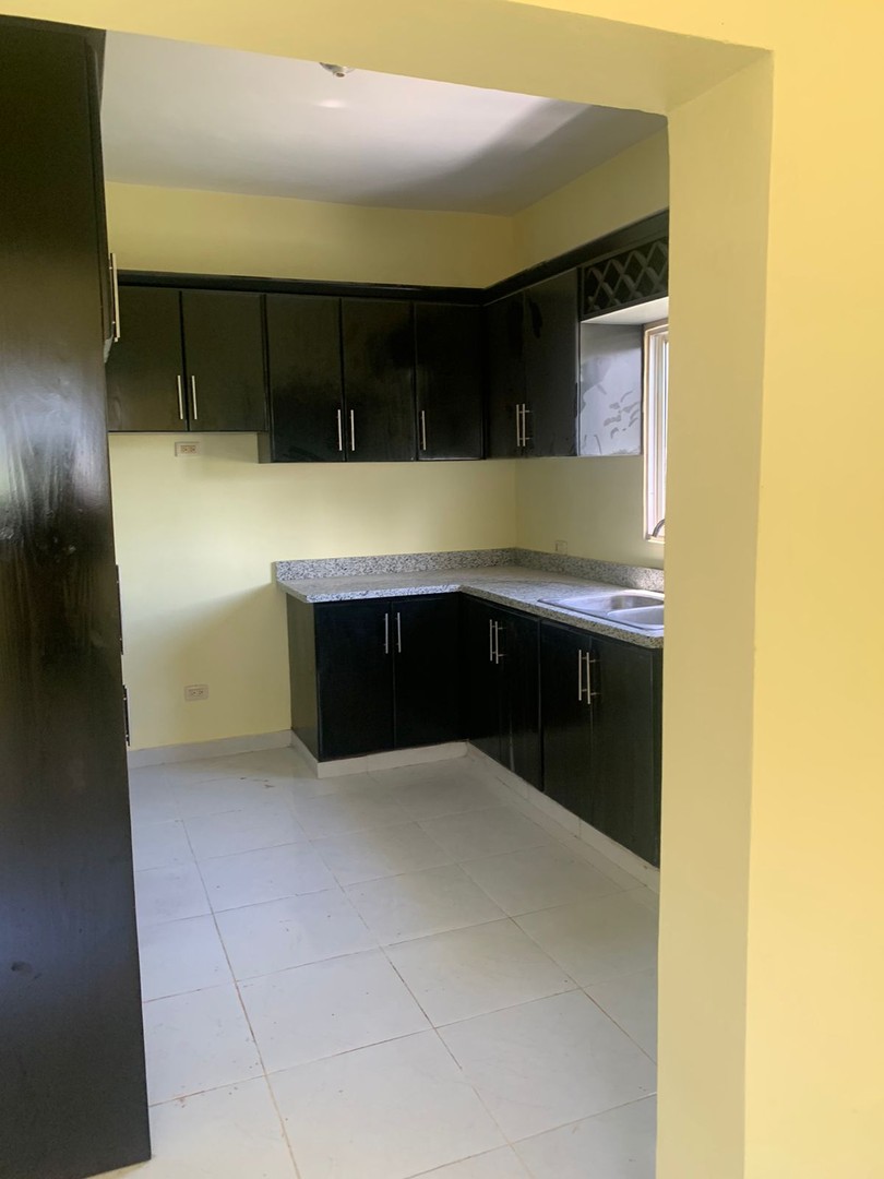 casas - Se Vende  Hermosa y Nueva  Casa en Residencial Naime 2