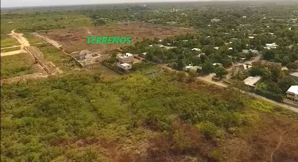 solares y terrenos - VENTA TERRENO EN LA CALETA-BOCA CHICA 2