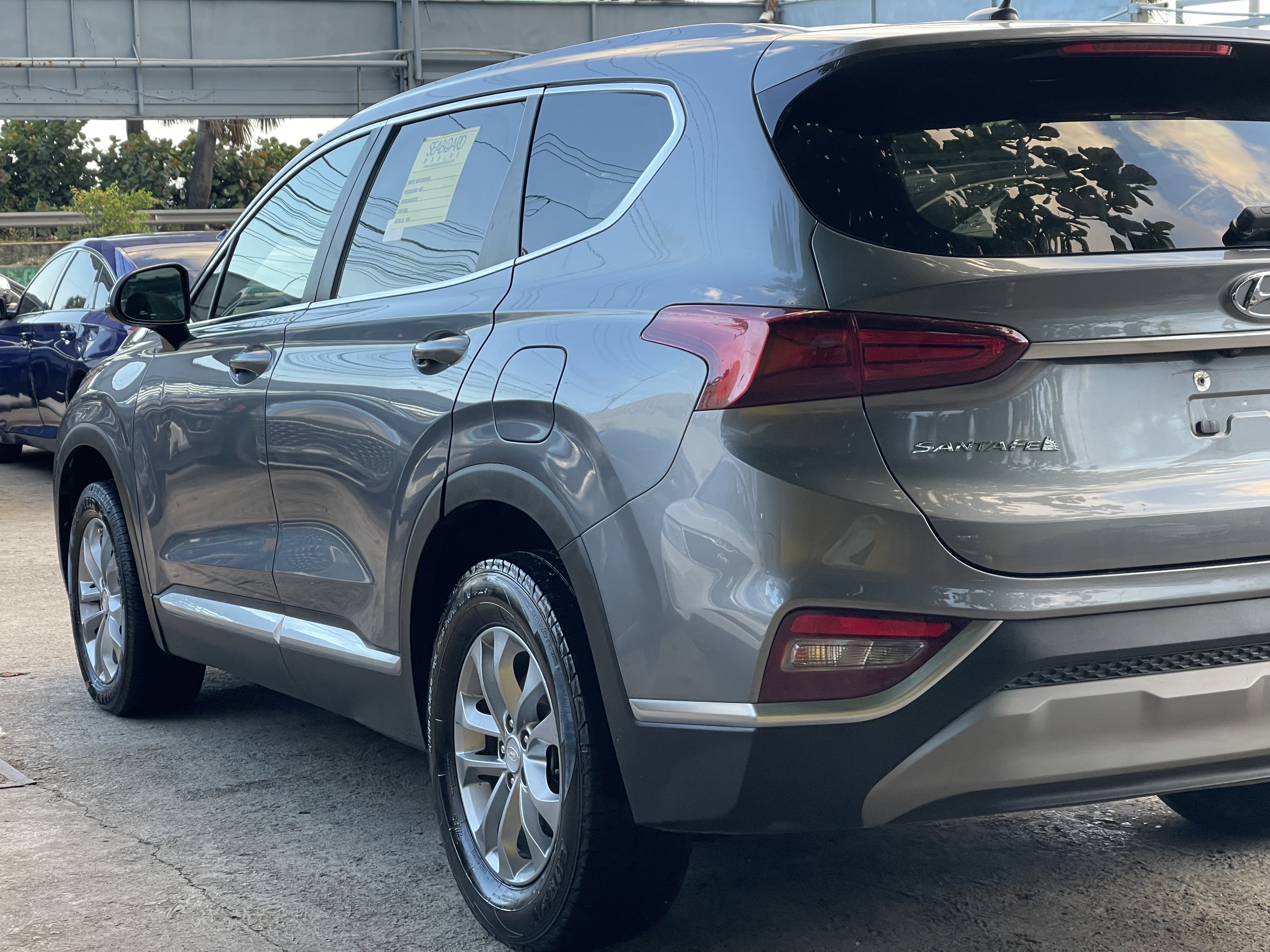 jeepetas y camionetas - Hyundai Santa Fe 2019 nueva recién llegada  4