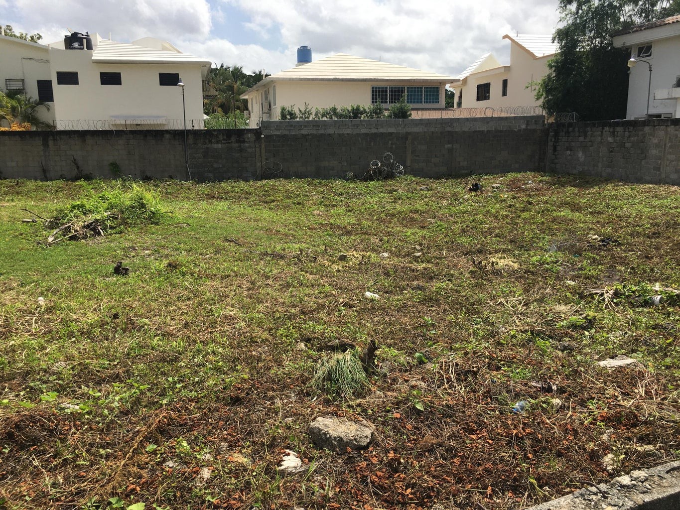 solares y terrenos - Excelente Solar VENTA de 1.058 Mts2 4