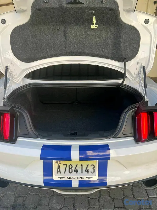 carros - se vende ford mustang eco boost  4
