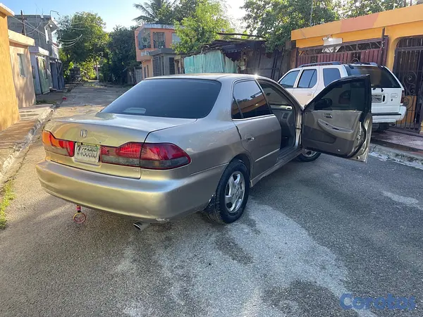 carros - Honda Accord 2001 carro nítido en venta  3
