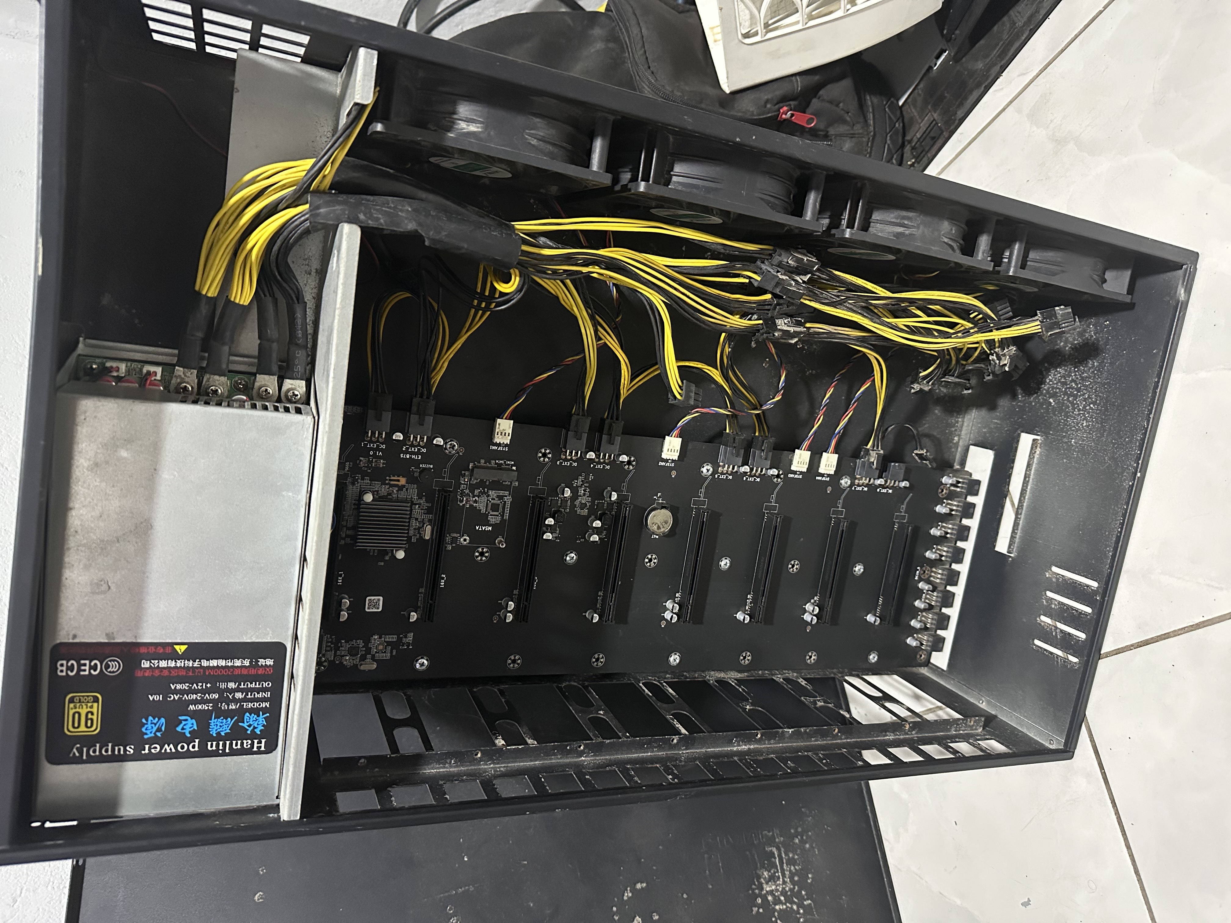 computadoras y laptops - Rig de Mineria sin Gpu 0