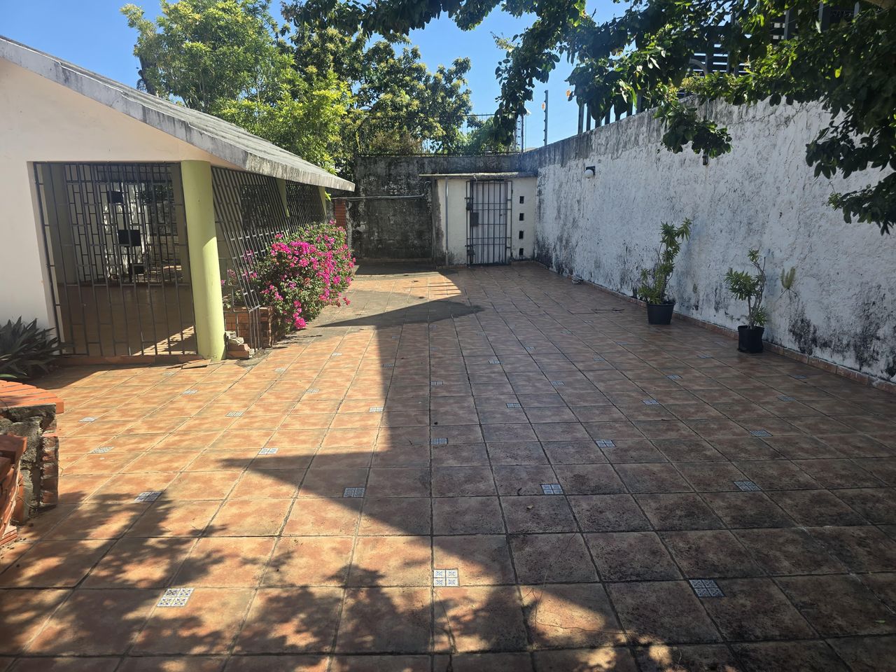 casas - Venta de casa en el millón  6