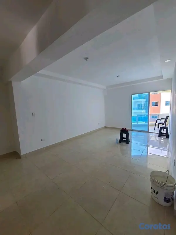 apartamentos - 4to nivel en san isidro, con derecho a techo y parqueo techado 4