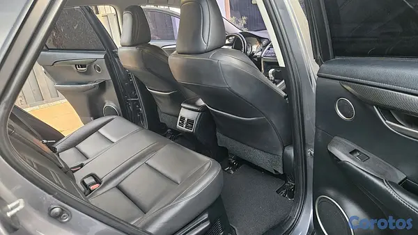 jeepetas y camionetas - lexus nx200t 10