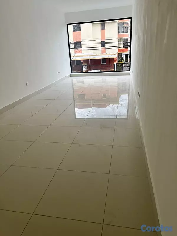 oficinas y locales comerciales - LOCAL COMERCIAL ENSANCHE QUISQUEYA  2